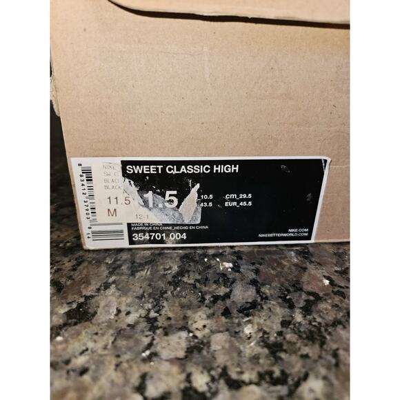 Nike Blazer Mid Black Perforated Leather High Tops Size 11.5 Mens - Picture 9 of 10